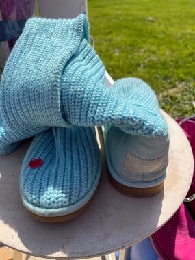 UGG Light Blue Knit Cuffed Slipper Boots